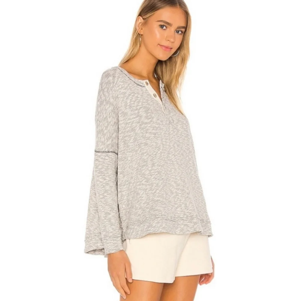 Free People Beach Sleep to Dream Top Womens XS Heather Gray Comfy Beach Vacation - Picture 2 of 10